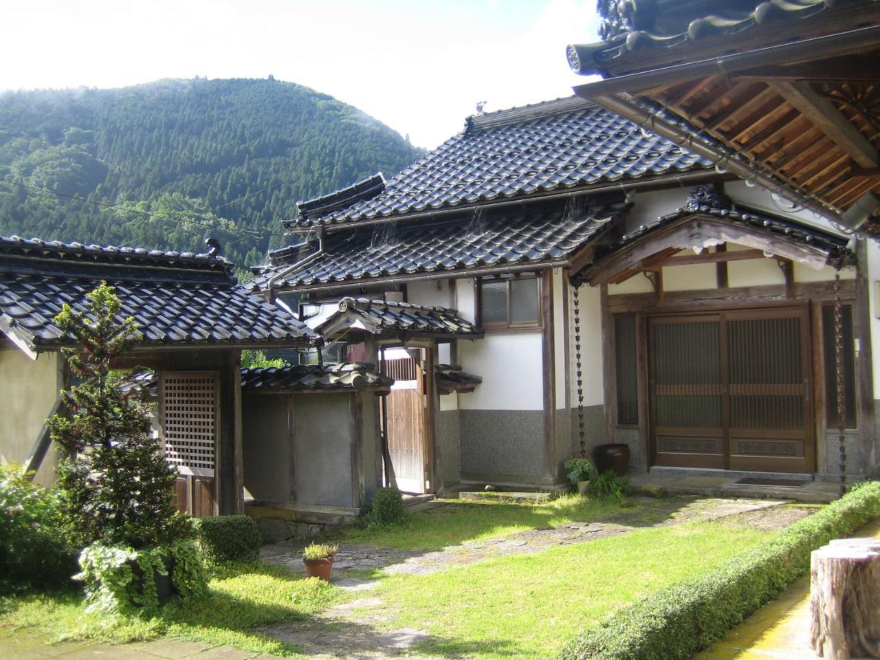 Japanese Style Inn Dohzen Miwa Niimi ภายนอก รูปภาพ